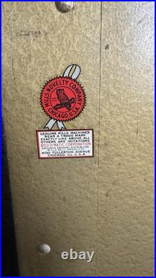 Mills Novelty Products Bell-O-Matic Corporation Antique 25c Slot Machine