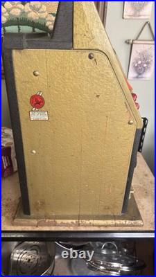 Mills Novelty Products Bell-O-Matic Corporation Antique 25c Slot Machine