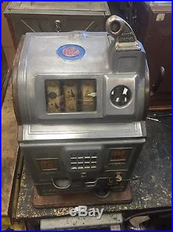 Mills / Rockola 5 cent gooseneck slot machine all original