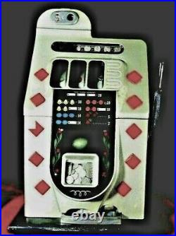 Mills Slot Machine Antique 5 Cents Red Diamond Silver Great working order