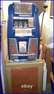 Mills Slot Machine English Large Penny High Top has Metal Stand & 200 Coins DEAL