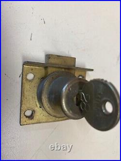 Mills Slot Machine Lock and Key matching number original