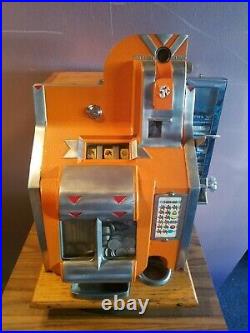 Mills Slot Machine QT 5 cent with side vendor