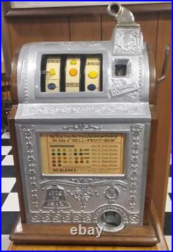 Mills Slot Machine nickel plays well