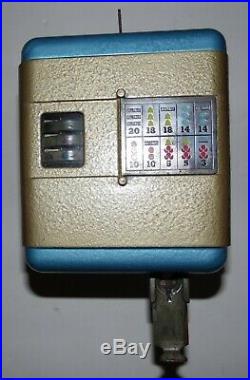 Mills Vest Pocket Bell Fruit Nickel Slot Machine Antique Trade Stimulator WORKS