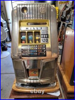 Mills Working 10 Cent Hightop Slot Machine