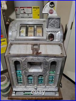 Mills Working 5 Cent 4 Column Vendor Slot Machine With Jackpot Mills Working 5 Cent 4 Column Vendor Slot Machine With Jackpot