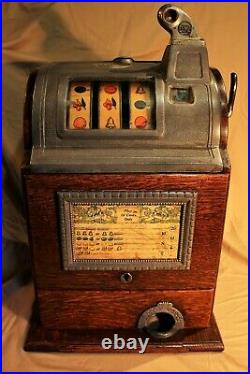 O. D. Jennings & Co. 10 Cent Oak Cased Slot / Gum Vending Machine c. 1920s