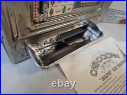 Old Vintage Casino Crown Old Vintage Jackpot Slot Machine Toy Entertainment On