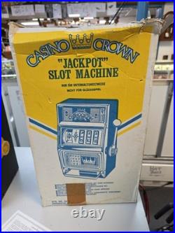 Old Vintage Casino Crown Old Vintage Jackpot Slot Machine Toy Entertainment On