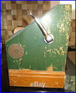 Original 1910 MILLS Novelty Co BELL FRUIT GUM SLOT MACHINE Bell Token FRUIT KING