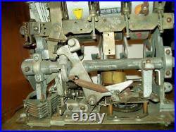 Original/Antique Mills Diamond Front 10 Cent Slot Machine 1930s, Mechanical