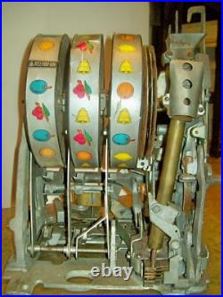 Original/Antique Mills Diamond Front 10 Cent Slot Machine 1930s, Mechanical