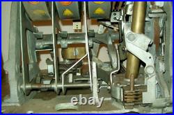 Original/Antique Mills Diamond Front 10 Cent Slot Machine 1930s, Mechanical