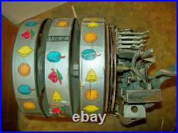 Original/Antique Mills Diamond Front 10 Cent Slot Machine 1930s, Mechanical