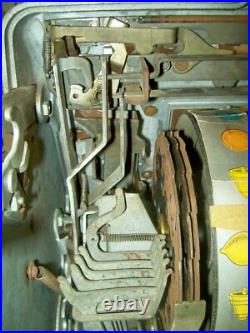 Original/Antique Mills Diamond Front 10 Cent Slot Machine 1930s, Mechanical