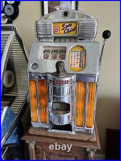 RARE 1940 Jennings 25c Sun Chief Casino Bakelite Slot Machine Light-up + Stand