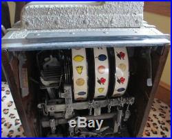 RARE Antique Mills Roman Head $. 05 Slot Machine, Original, Excellent, Gold Award