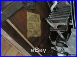 RARE Antique Mills War Eagle $. 25 Console Slot Machine, Original, Complete
