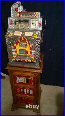 Rare Antique Mills (FOK) 5¢ Slot Machine with VENS mint dispenser, Circa 1931
