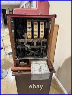 Rare Mills Melon Top Jackpot Slot Machine