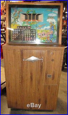 Rare Vintage 10 Cent Slot Machine, Games Inc. 1960 Trail Blazer Space Theme