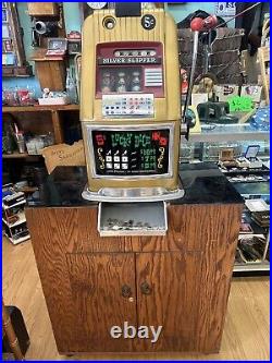 Rare Vintage Mill's Lucky Dice 5 cent Slot Machine withkey From Silver Slipper