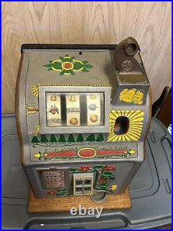 Rare Vintage Mill's Poinsettia 5 Cent Slot Machine