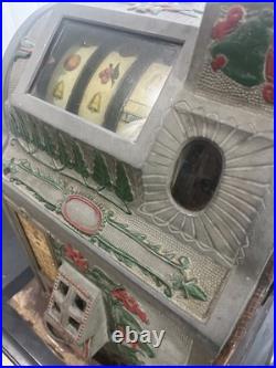 Rare Vintage Mill's Poinsettia Gooseneck 25 Cent Slot Machine