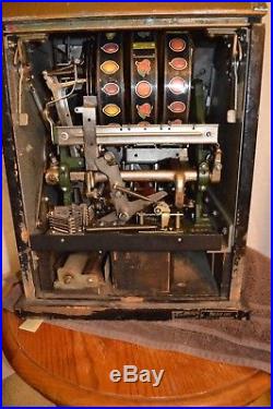 Rare Vintage Sega 25 Cent Slot Machine