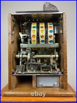 Royal Bell Mills War Eagle Slot Machine, Excellent Condition