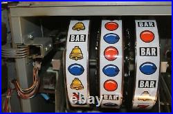 Skill Stop Slot Machine for Sale, good condition, 3 lines In working Condition