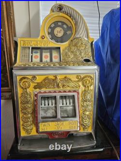 Slot Machine 10cent Watling Rol-A-Top Slot machine Completely restored