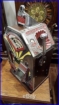 Slot Machine Antique Jennings Little Duke Coin op vending Gum Vendor penny
