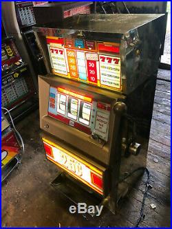 Super Cheap Working Bally Quarter 3 Line Slot Machine! Look! Nice