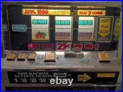 TripleDoubleDiamond IGT S2000+ Slot Machine Casino Gaming