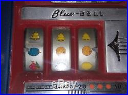 VINTAGE 1940's MILLS BLUE-BELL 25 CENT / QUARTER SLOT MACHINE