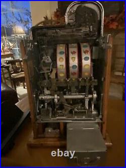 VINTAGE 1940's MILLS SLOT MACHINE 25 CENT BLACK CHERRY CHROME FRONT COIN-OP