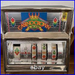 VINTAGE WACO CASINO CROWN NOVELTY SLOT MACHINE 25 CENT COIN. WORKS Rare Cool