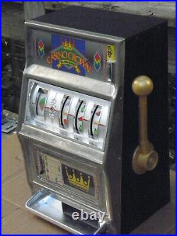 VINTAGE WACO CASINO CROWN NOVELY SLOT MACHINE WORKS With25 CENT COIN OR WithO JAPAN