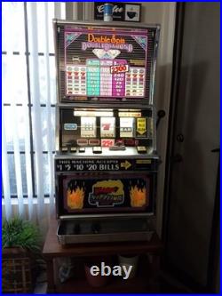 Vegas Sizzling 777 Slot Machine Quarters only