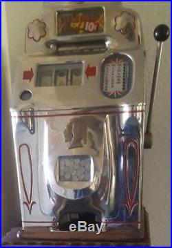 Vintage 10cent Slot Machine 1940's O. D. Jennings Standard Chief