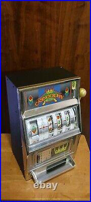 Vintage 16 Casino Crown Tabletop Slot Machine Waco Products Corporation