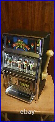 Vintage 16 Casino Crown Tabletop Slot Machine Waco Products Corporation
