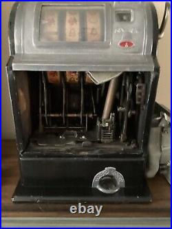 Vintage 1930 Jennings Gooseneck Mechanical Nickel Slot Machine