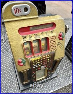 Vintage 1940's Mills Golden Falls Antique 10 Cent Dime Gold Slot Machine