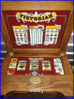 Vintage 25¢ Victorian Slot Machine