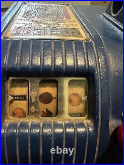Vintage 5 Cent slot machine collectors item
