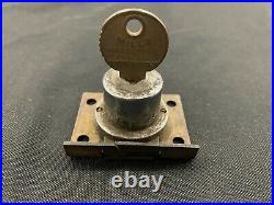 Vintage Antique Original Mills Slot Machine Matching Lock and Key #E54933