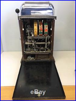 Vintage Arrow-Head Mills High Top Quarter Slot Machine 3-Reel 1940's